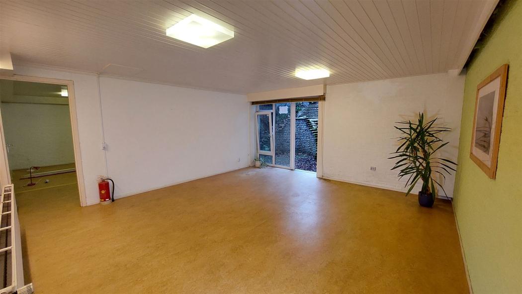 De slaapkamer, verwarmd, zeer ruim (27,8 m2) en stil